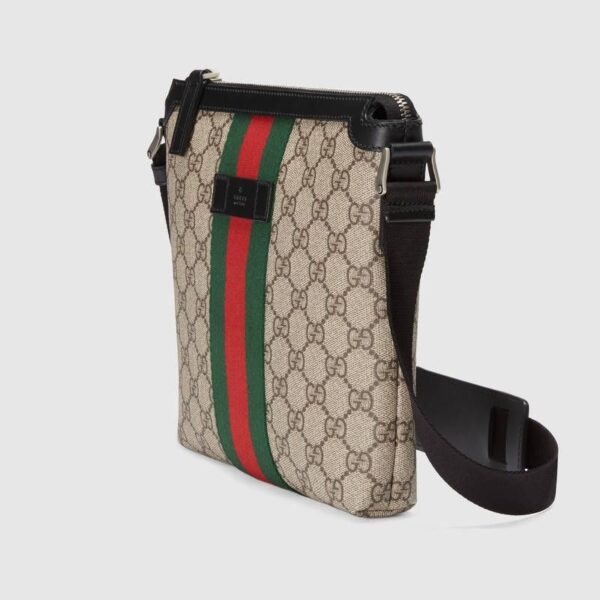 Gucci Web GG Supreme flat messenger